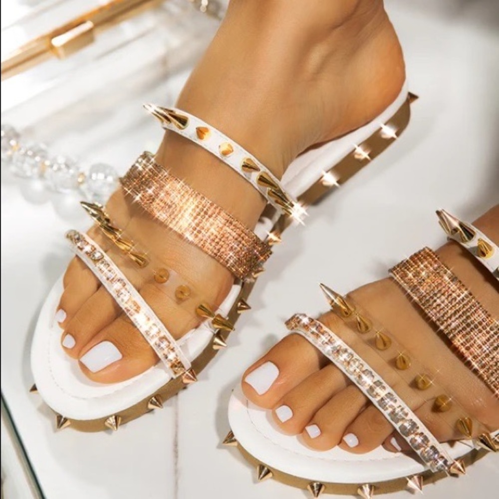Cape Robbin Extreme Spiked Sandal White US 9